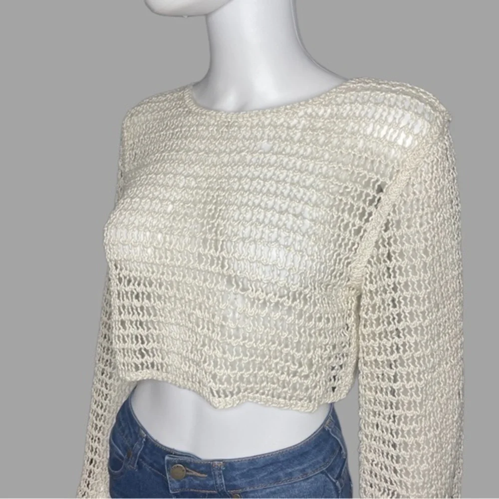 Zara Boho‎ Cropped Cream Crotchet Long Sleeve Top